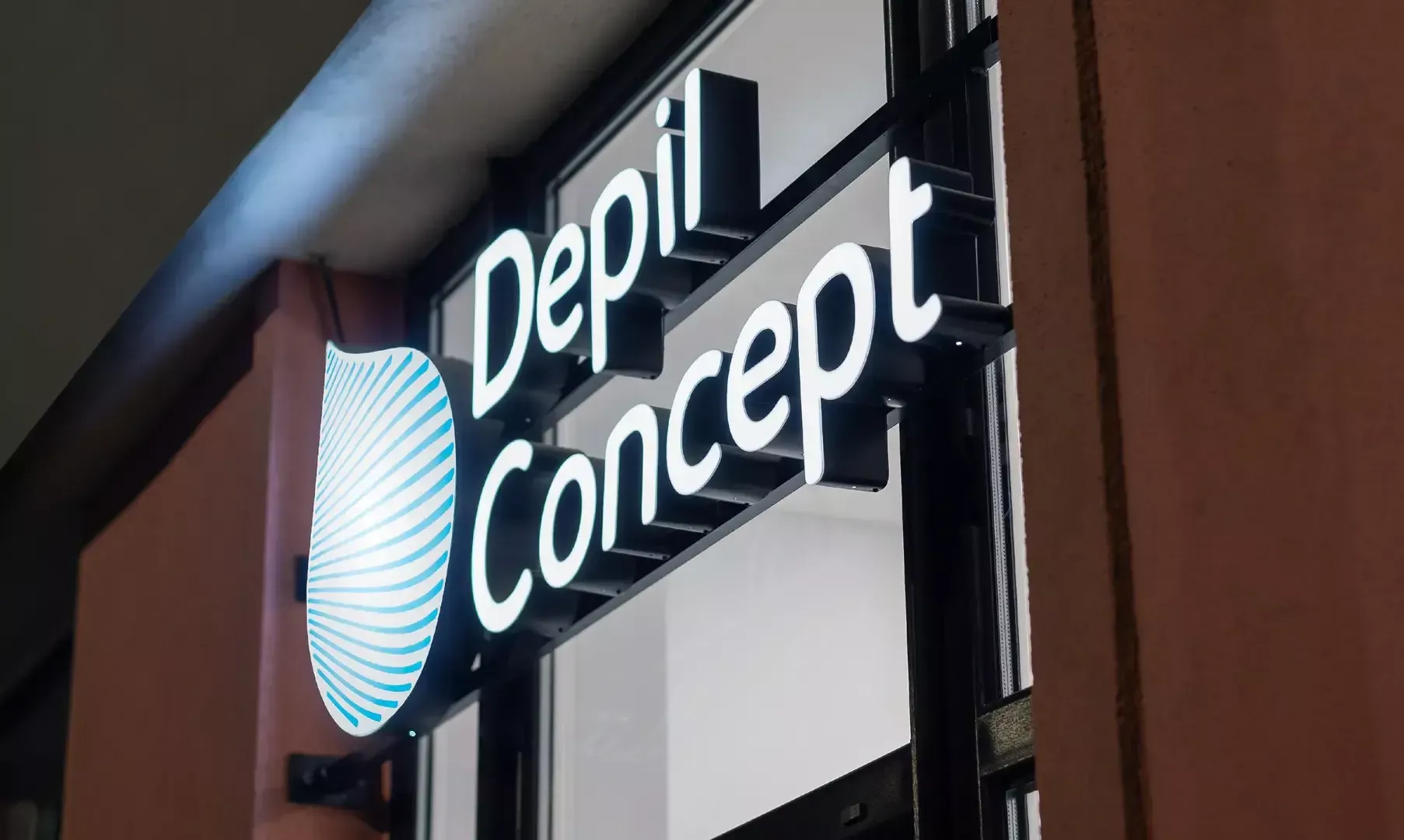 LED-Leuchtbuchstaben von Depil Concept - Depil Concept LED-Leuchtbuchstaben für den Außenbereich